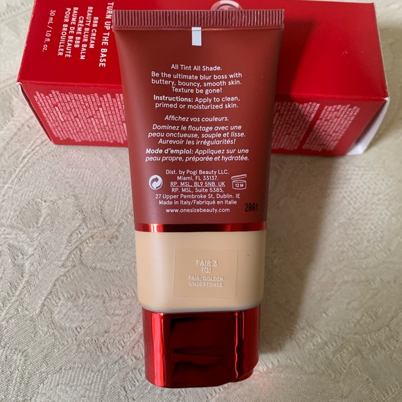 One/Size Beauty Turn up the Base Blurring Foundation Fair 3 BNIB - Picture 4 of 14